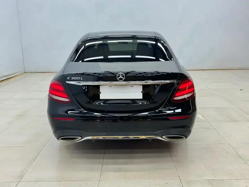 Mercedes-Benz E-Class 2018 Facelift E 300 L Fashion Model — миниатюра 3