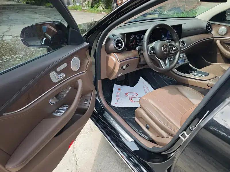 Mercedes-Benz E-Class 2020 Facelift E 300 L Fashion Model — миниатюра 19