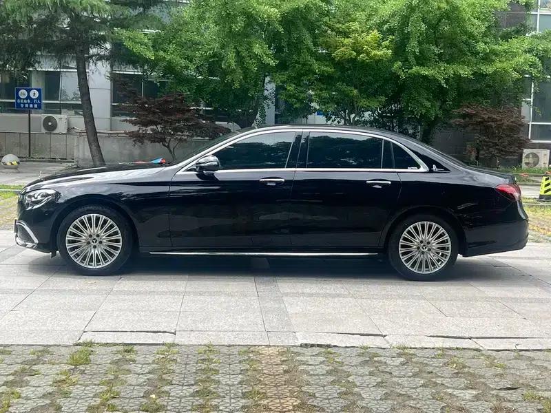 Mercedes-Benz E-Class 2023 E 300 L Fashion Sedan — миниатюра 3