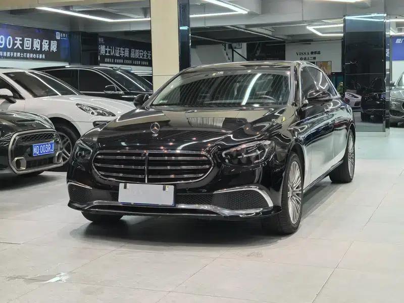 2022 Mercedes-Benz E-Class E 260 L Sedan — миниатюра 1