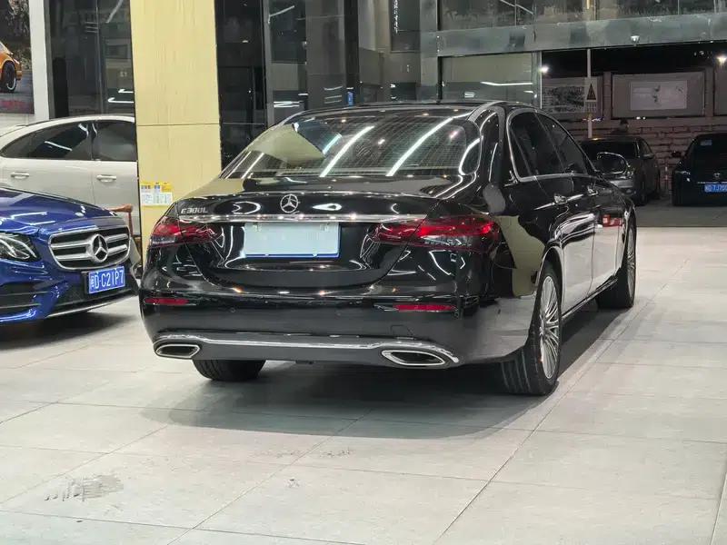 2022 Mercedes-Benz E-Class E 260 L Sedan — миниатюра 6