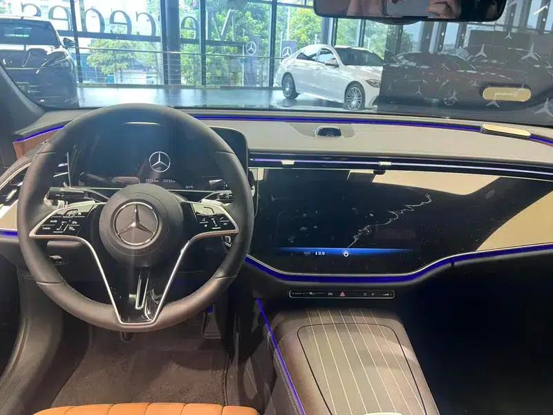 Mercedes-Benz E-Class 2025 E 300 L Luxury Sedan — миниатюра 20