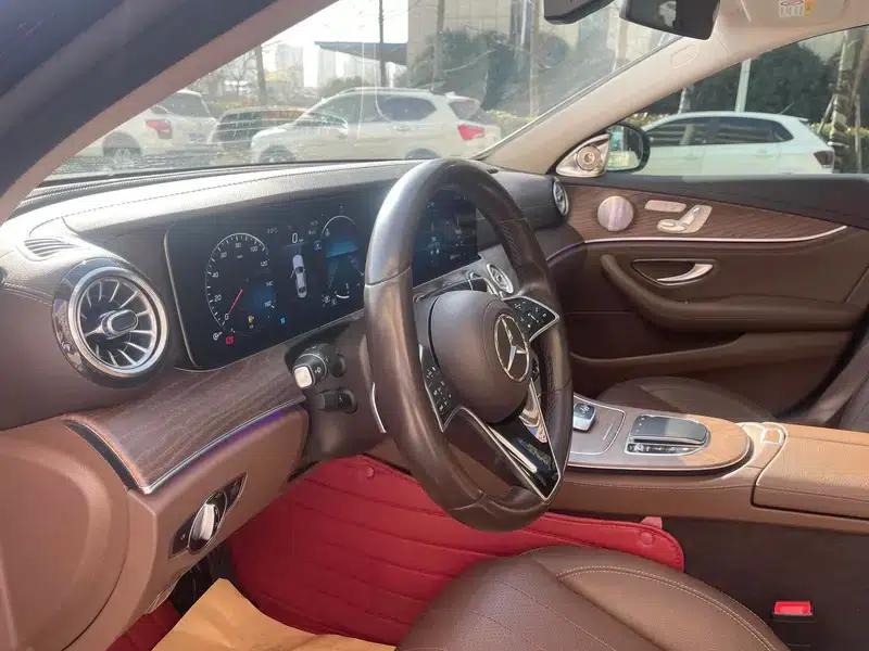 Mercedes-Benz E-Class 2021 E 300 L Fashion Sedan — миниатюра 14