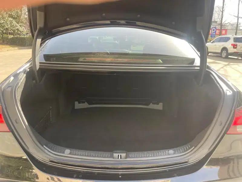 Mercedes-Benz E-Class 2021 E 300 L Fashion Sedan — миниатюра 21