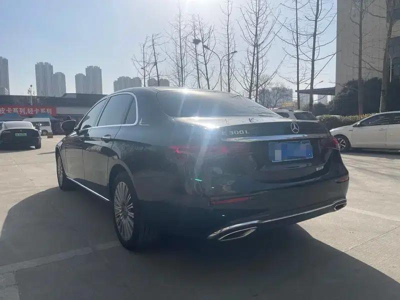 Mercedes-Benz E-Class 2021 E 300 L Fashion Sedan — миниатюра 4