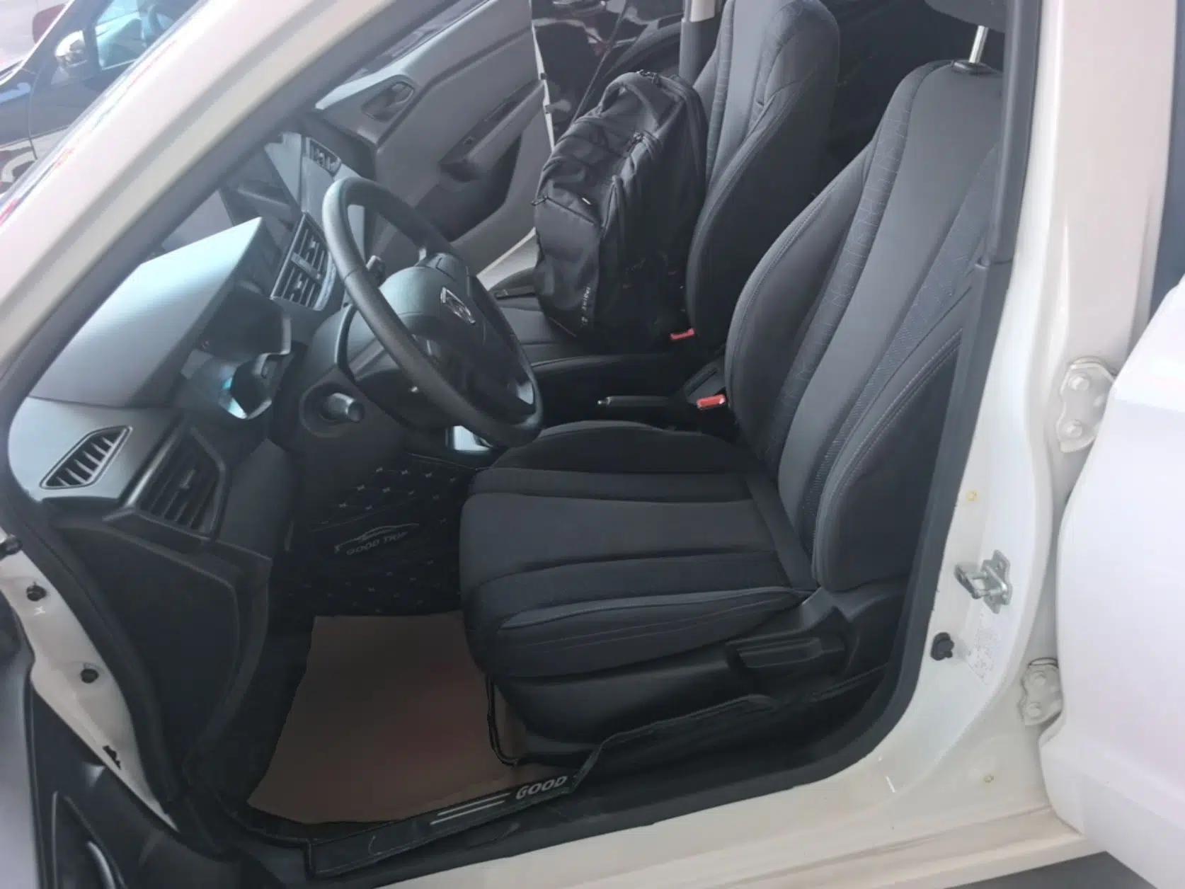 Baojun 310 2016 1.2L Manual Value Edition — миниатюра 17
