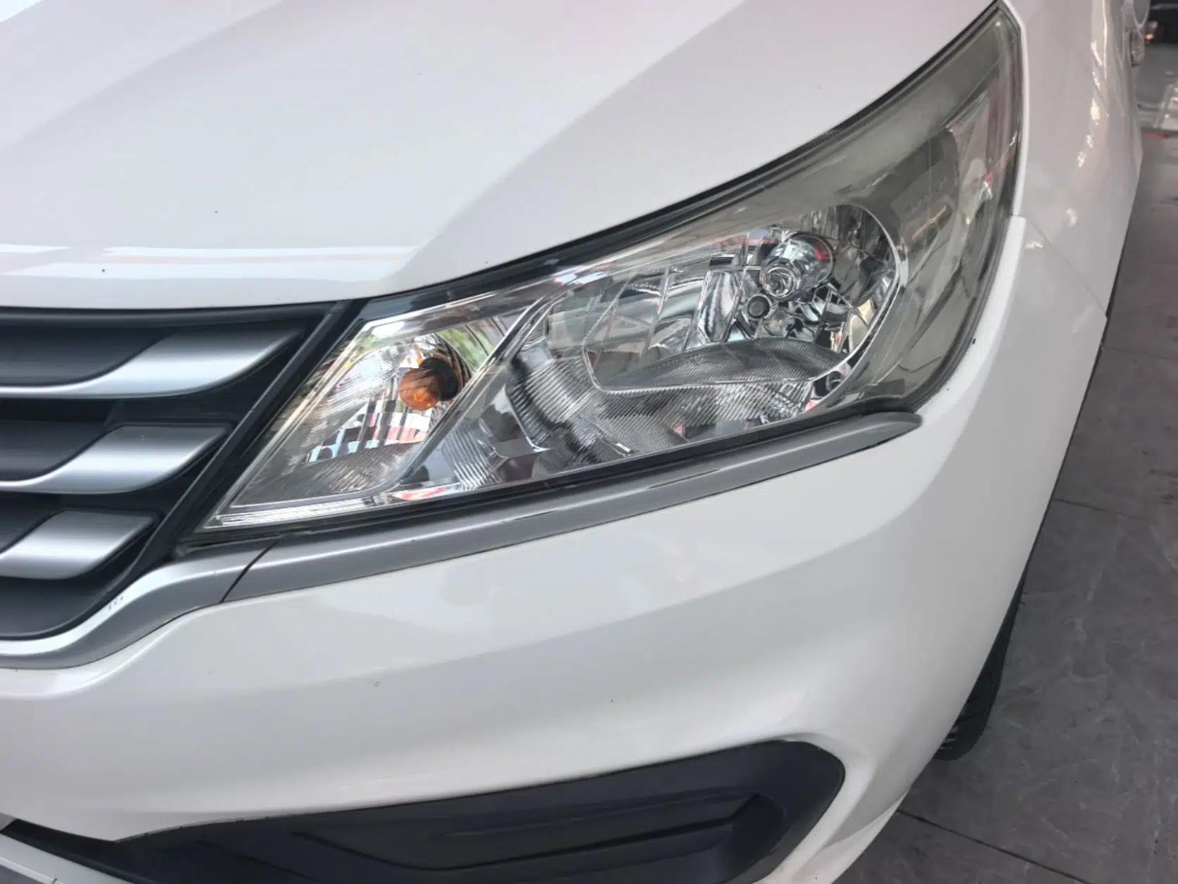 Baojun 310 2016 1.2L Manual Value Edition — миниатюра 8