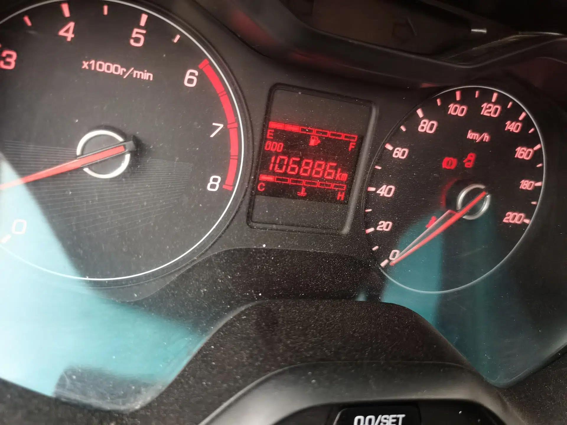 Baojun 310 2016 1.2L manual Comfort trim level — миниатюра 12