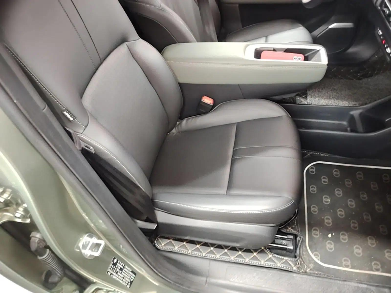 Baojun Spark EUV 2024 Flagship Edition 4 Seats — миниатюра 19