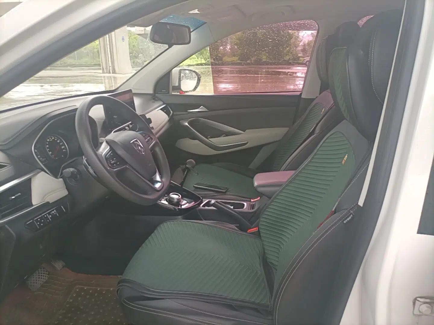 Baojun 530 2018 1.8L Automatic Luxury Version China V — миниатюра 17