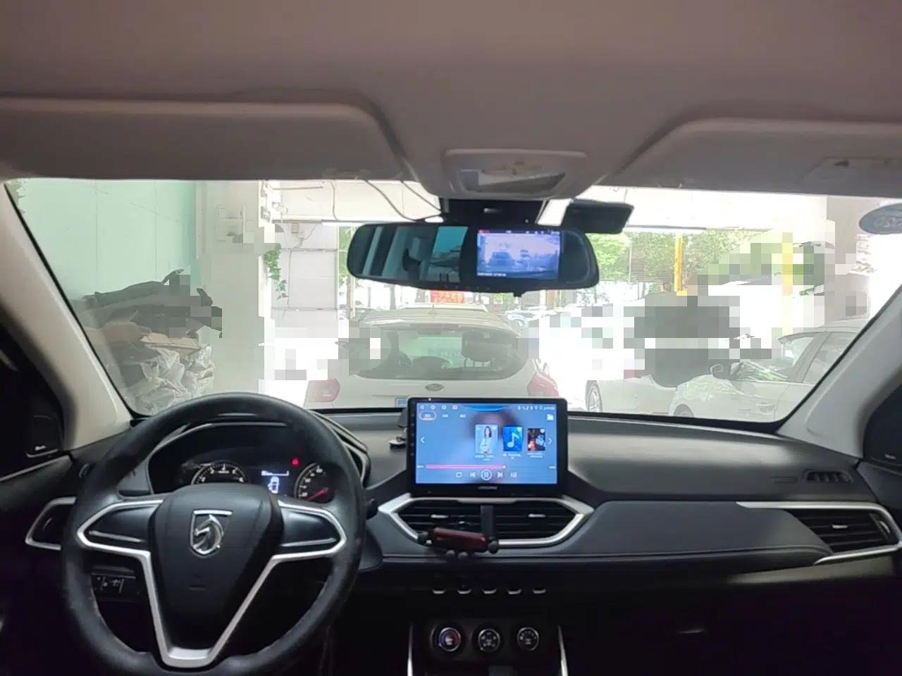 Baojun 530 2019 1.5T CVT Elite Model 7 Seats China V Emission Standard — миниатюра 17