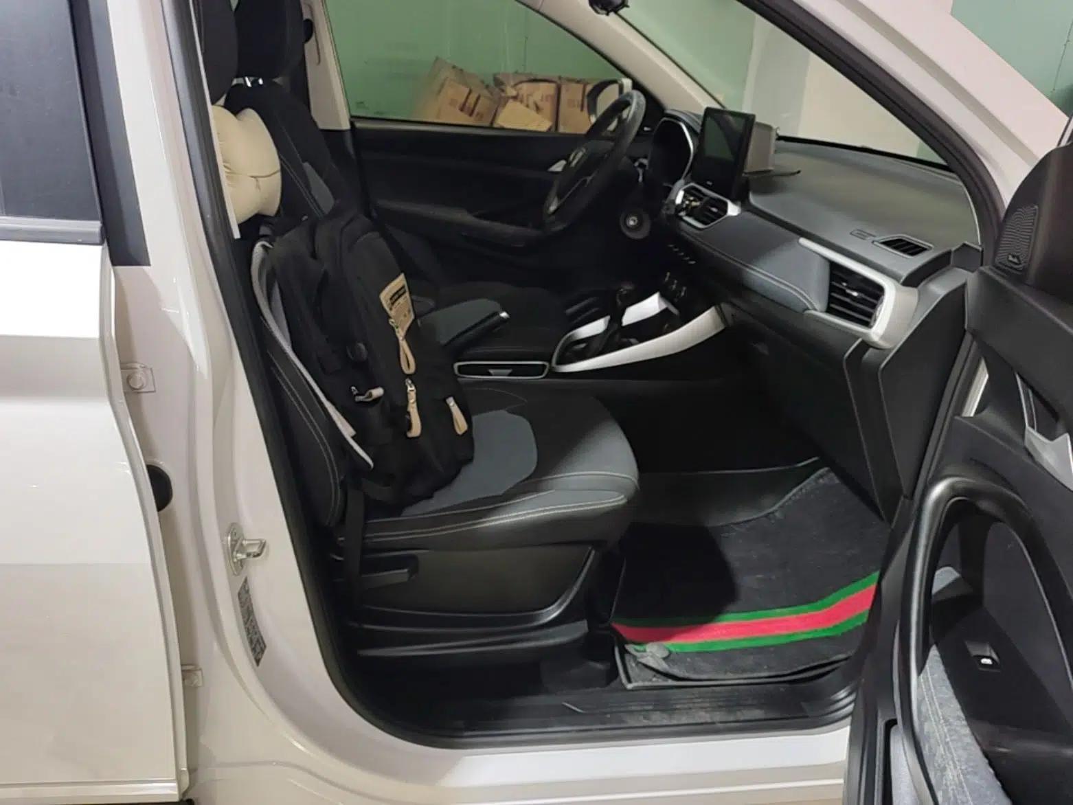 Baojun 530 2019 1.5T CVT Elite Model 7 Seats China V Emission Standard — миниатюра 24