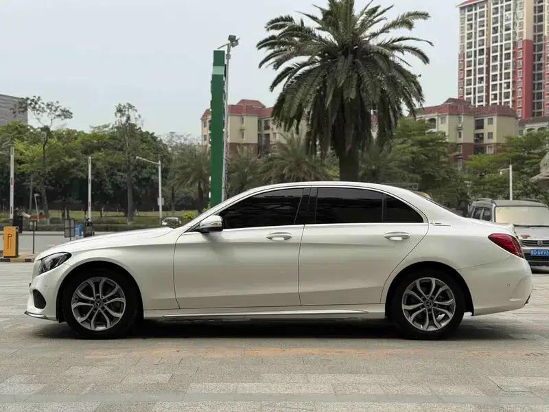 2018 Mercedes-Benz C-Class C 180 L Fashion Sport Edition — миниатюра 4