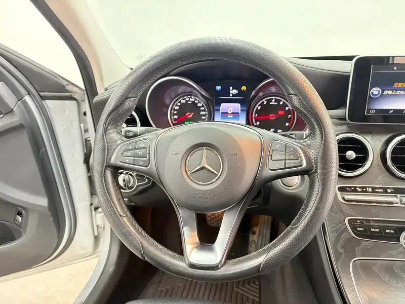 Mercedes-Benz C-Class 2015 Facelift C 200 L Sport — миниатюра 16