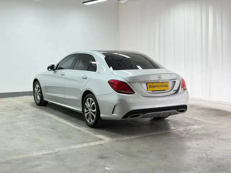 Mercedes-Benz C-Class 2015 Facelift C 200 L Sport — миниатюра 5