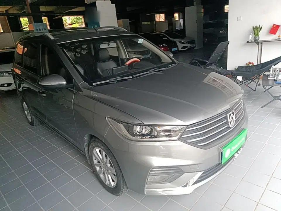 Baojun 360 2019 1.5L Manual Elite Version China VI — миниатюра 3