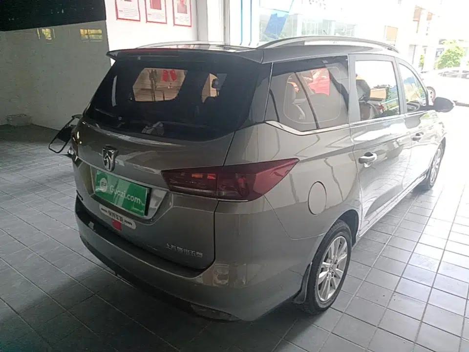 Baojun 360 2019 1.5L Manual Elite Version China VI — миниатюра 6