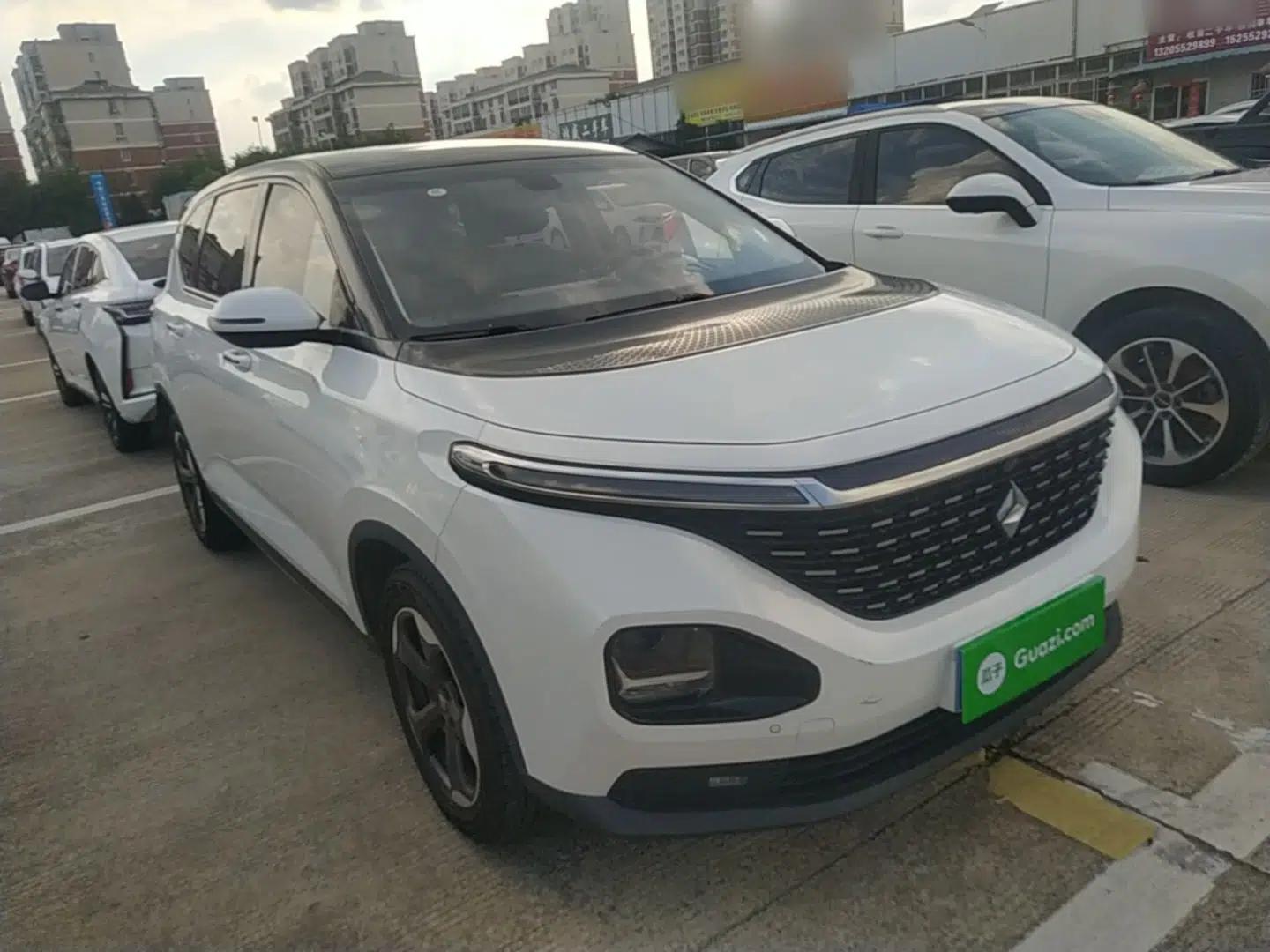 Baojun RM-5 2019 1.5T CVT 24-Hour Online Luxury Version 5 Seats — миниатюра 3