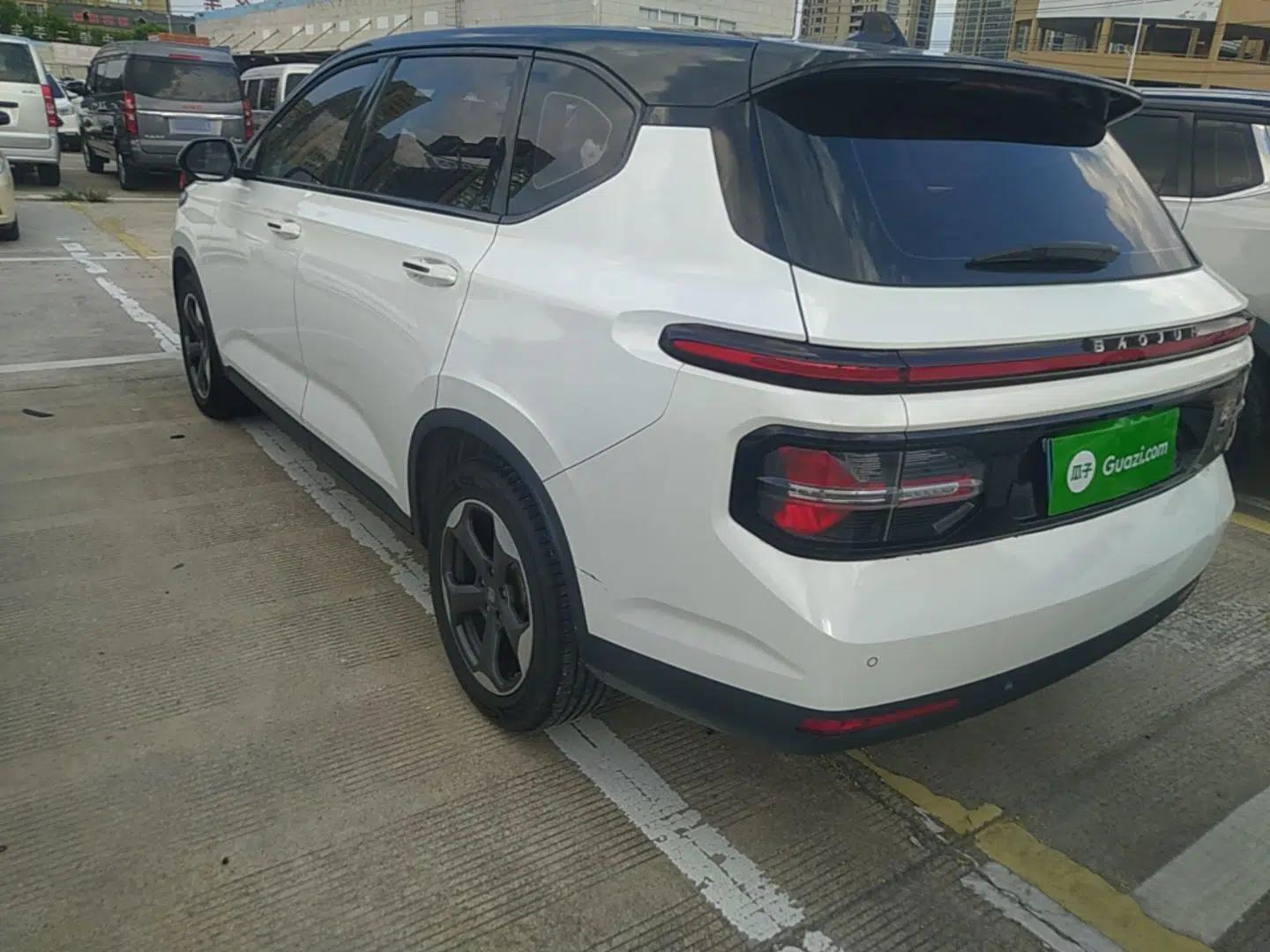 Baojun RM-5 2019 1.5T CVT 24-Hour Online Luxury Version 5 Seats — миниатюра 4