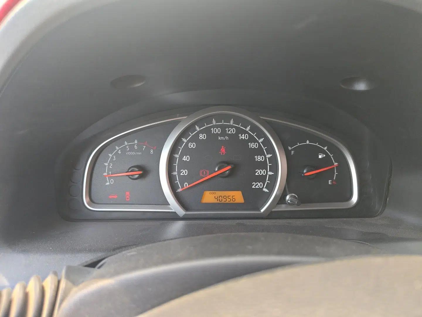 Baojun 630 2011 1.5L manual Comfort trim level — миниатюра 11