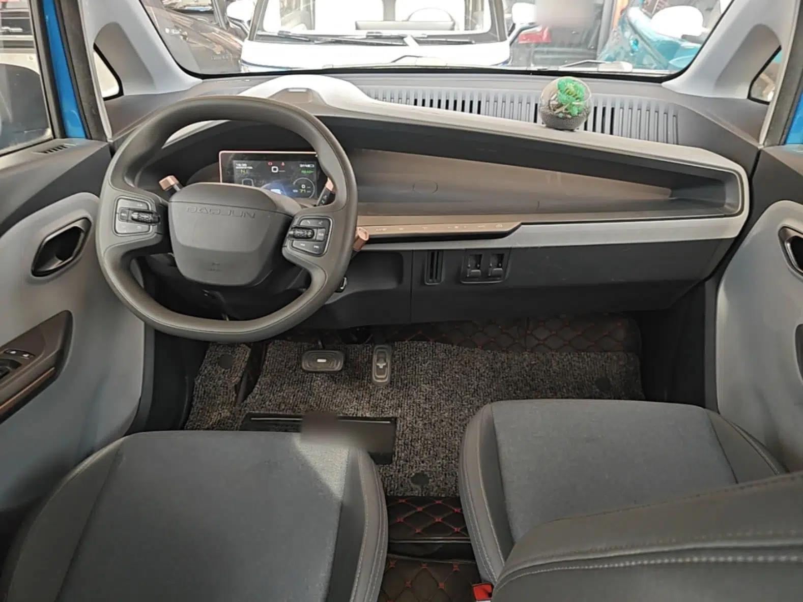 Baojun E200 2018 Intelligent Driving Edition — миниатюра 12
