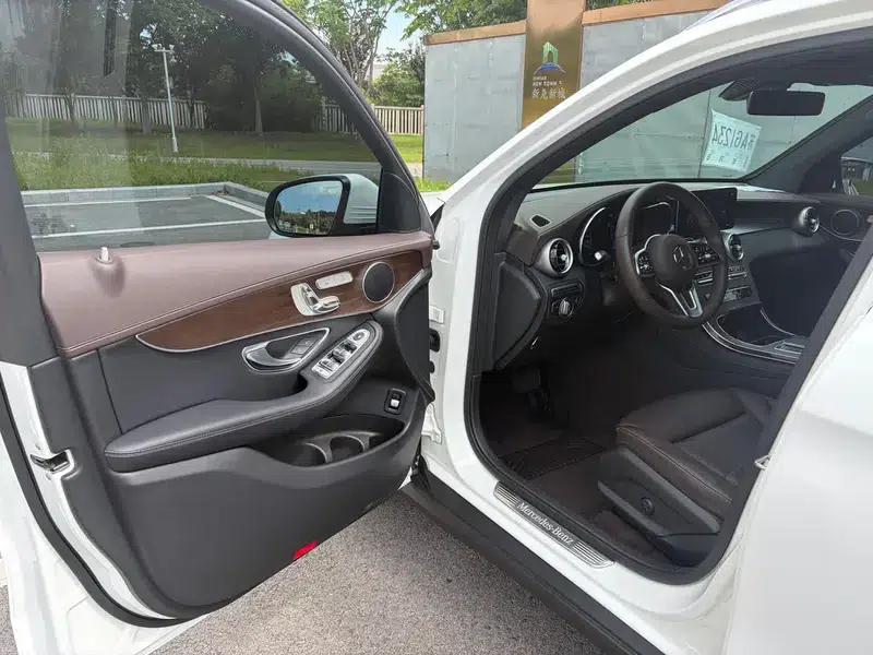 2022 Mercedes-Benz GLC 260 L 4MATIC Luxury — миниатюра 15