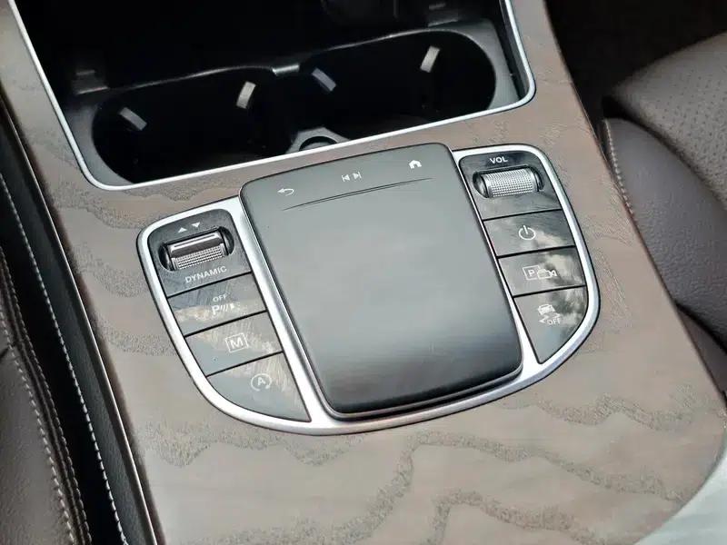 2020 Mercedes-Benz GLC Facelift: GLC 300 L 4MATIC Dynamic — миниатюра 14