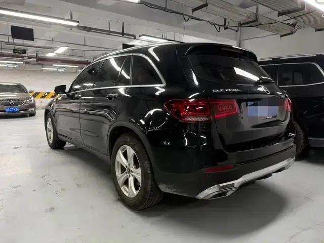 2020 Mercedes-Benz GLC 260 L 4MATIC Dynamic — миниатюра 4