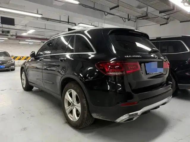 2020 Mercedes-Benz GLC 260 L 4MATIC Dynamic — миниатюра 5