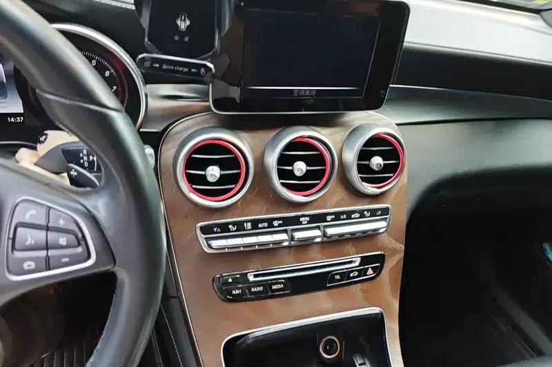 2017 Mercedes-Benz GLC 300 4MATIC Dynamic — миниатюра 12