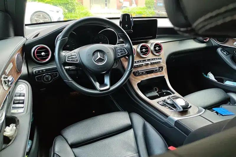 2017 Mercedes-Benz GLC 300 4MATIC Dynamic — миниатюра 13