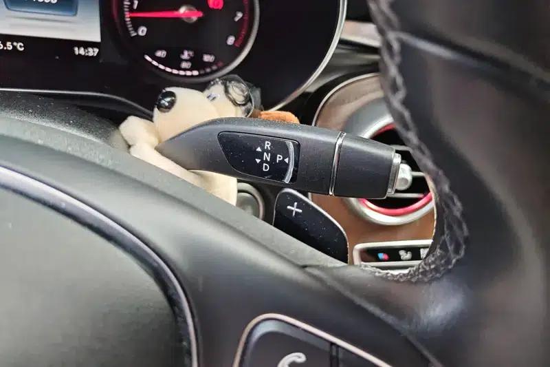 2017 Mercedes-Benz GLC 300 4MATIC Dynamic — миниатюра 15