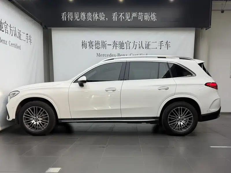 2025 Mercedes-Benz GLC 300 L 4MATIC Dynamic 5-seater — миниатюра 3