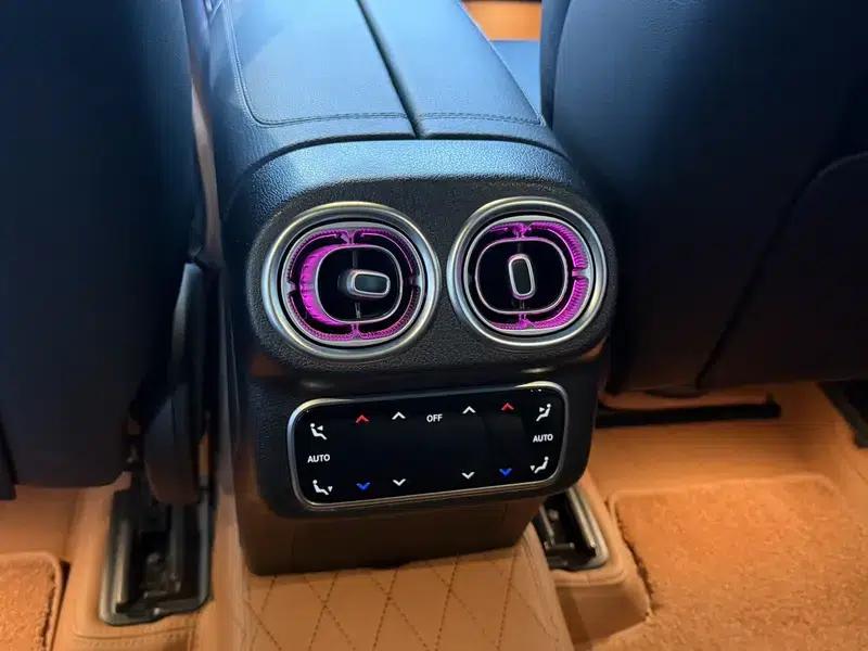2025 Mercedes-Benz GLC 300 L 4MATIC Dynamic 5-seater — миниатюра 8