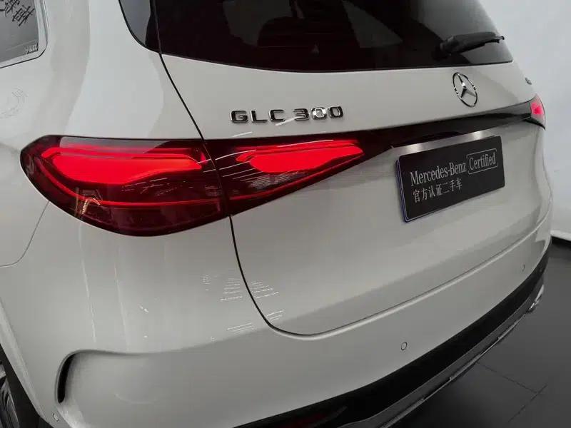2025 Mercedes-Benz GLC 300 L 4MATIC Dynamic 5-seater — миниатюра 9