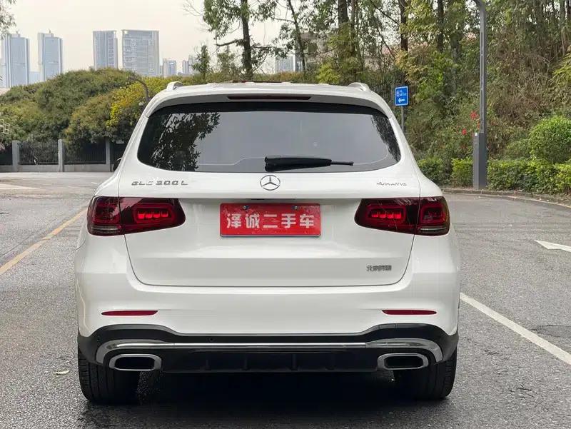 2022 Mercedes-Benz GLC 300 L 4MATIC Dynamic Edition — миниатюра 5