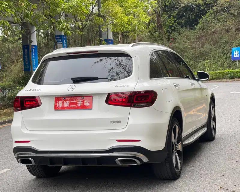 2022 Mercedes-Benz GLC 300 L 4MATIC Dynamic Edition — миниатюра 6