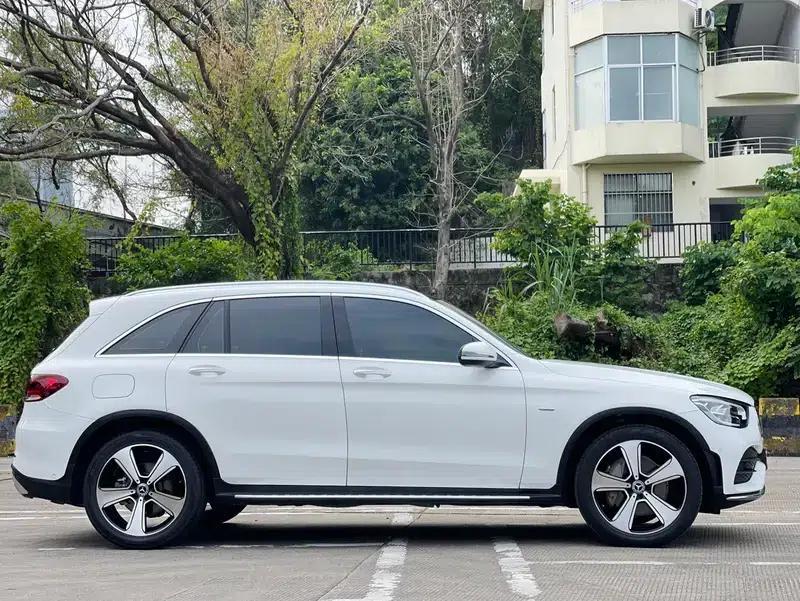 2022 Mercedes-Benz GLC 300 L 4MATIC Dynamic Edition — миниатюра 7