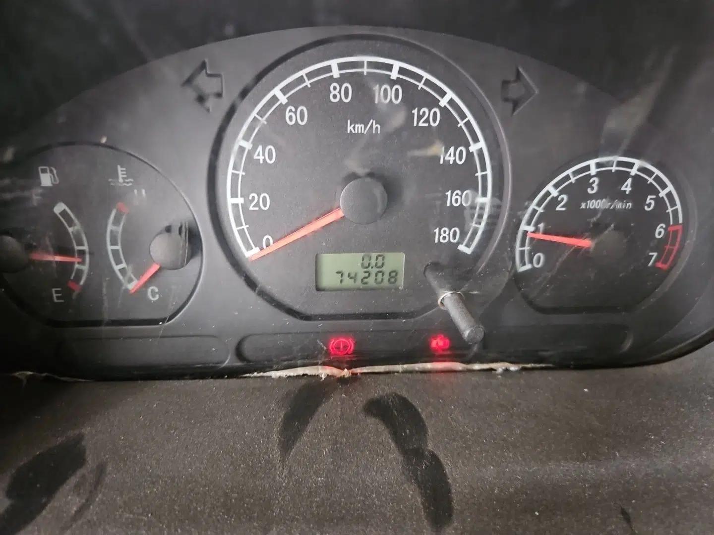 Baojun Lechi 2012 Revised 1.0L Manual P-TEC Standard Edition — миниатюра 12