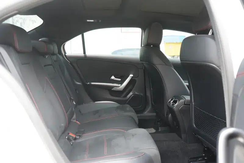 2024 Mercedes-Benz A-Class A 200 L Dynamic Edition — миниатюра 20