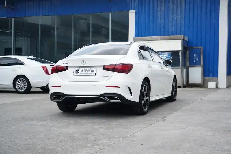2024 Mercedes-Benz A-Class A 200 L Dynamic Edition — миниатюра 6