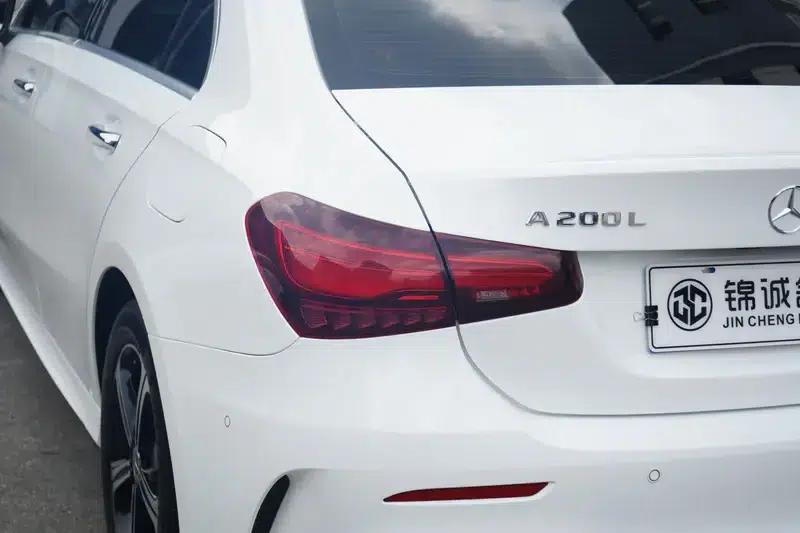 2024 Mercedes-Benz A-Class A 200 L Dynamic Edition — миниатюра 10