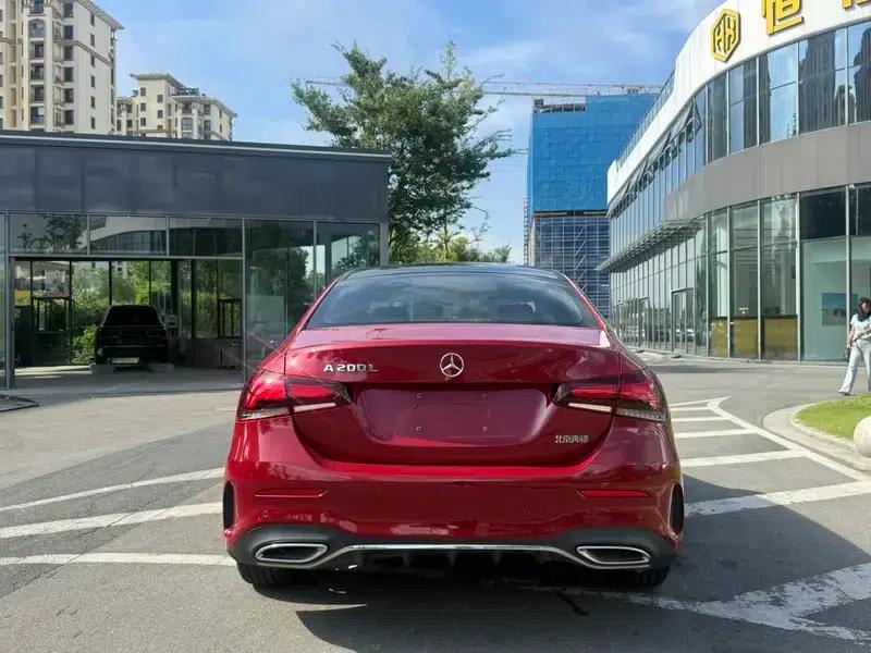 Mercedes-Benz A-Class 2020 A 200 L Sport Sedan — миниатюра 6