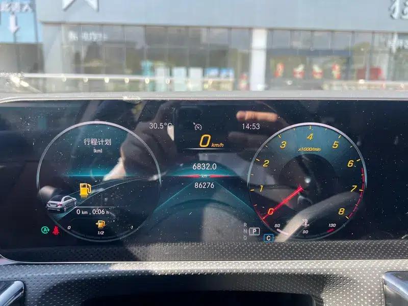 Mercedes-Benz A-Class 2020 A 200 L Sport Sedan — миниатюра 10