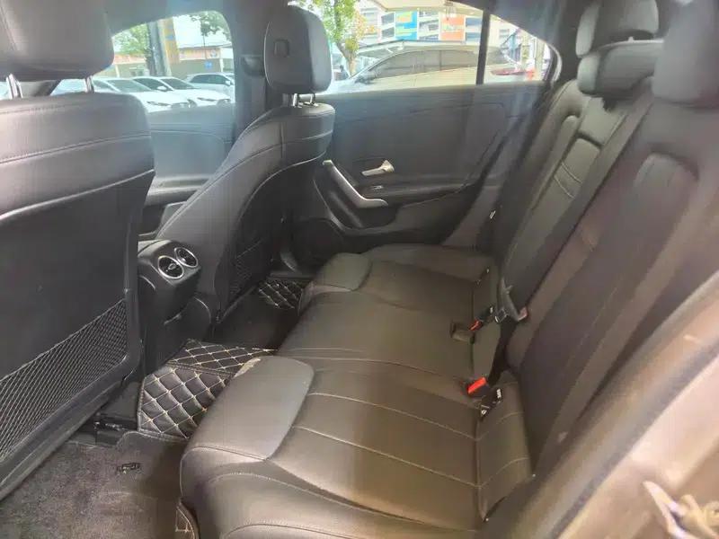 2019 Mercedes-Benz A-Class A 200 L — миниатюра 9