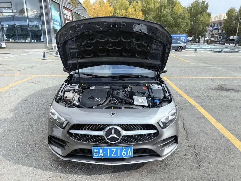 Mercedes-Benz A-Class 2021 A 200 L Sport Sedan Fashion Edition — миниатюра 9