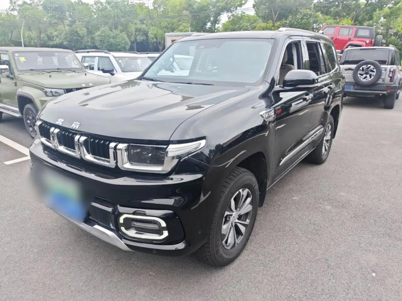 BAIC Off-Road BJ60 2022 2.0T Version 11 Seven Seats — миниатюра 1