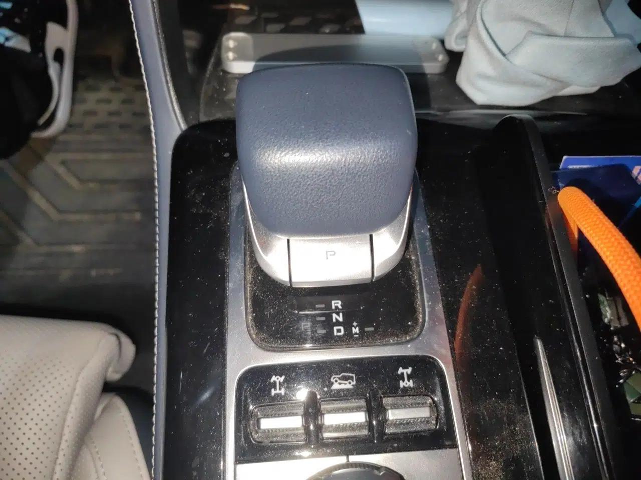 BAIC Off-Road BJ60 2022 2.0T Version 11 Five Seats — миниатюра 14