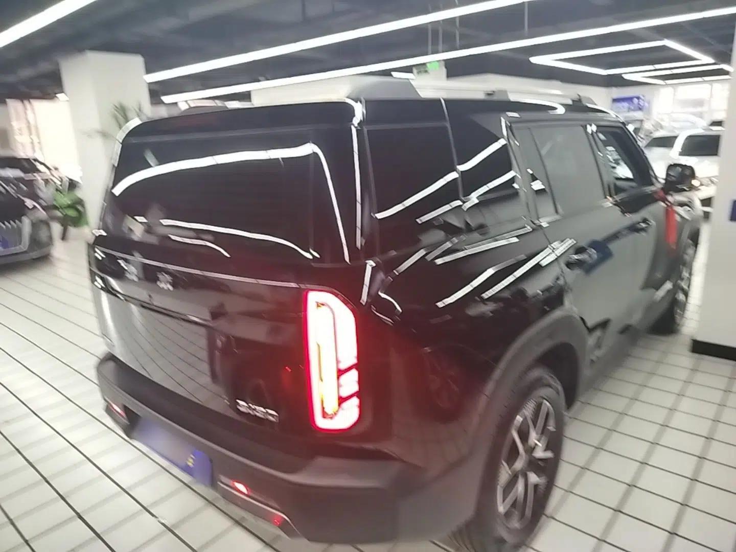 BAIC Off-Road BJ30 2024 1.5T Light Wilderness Pro Edition — миниатюра 6
