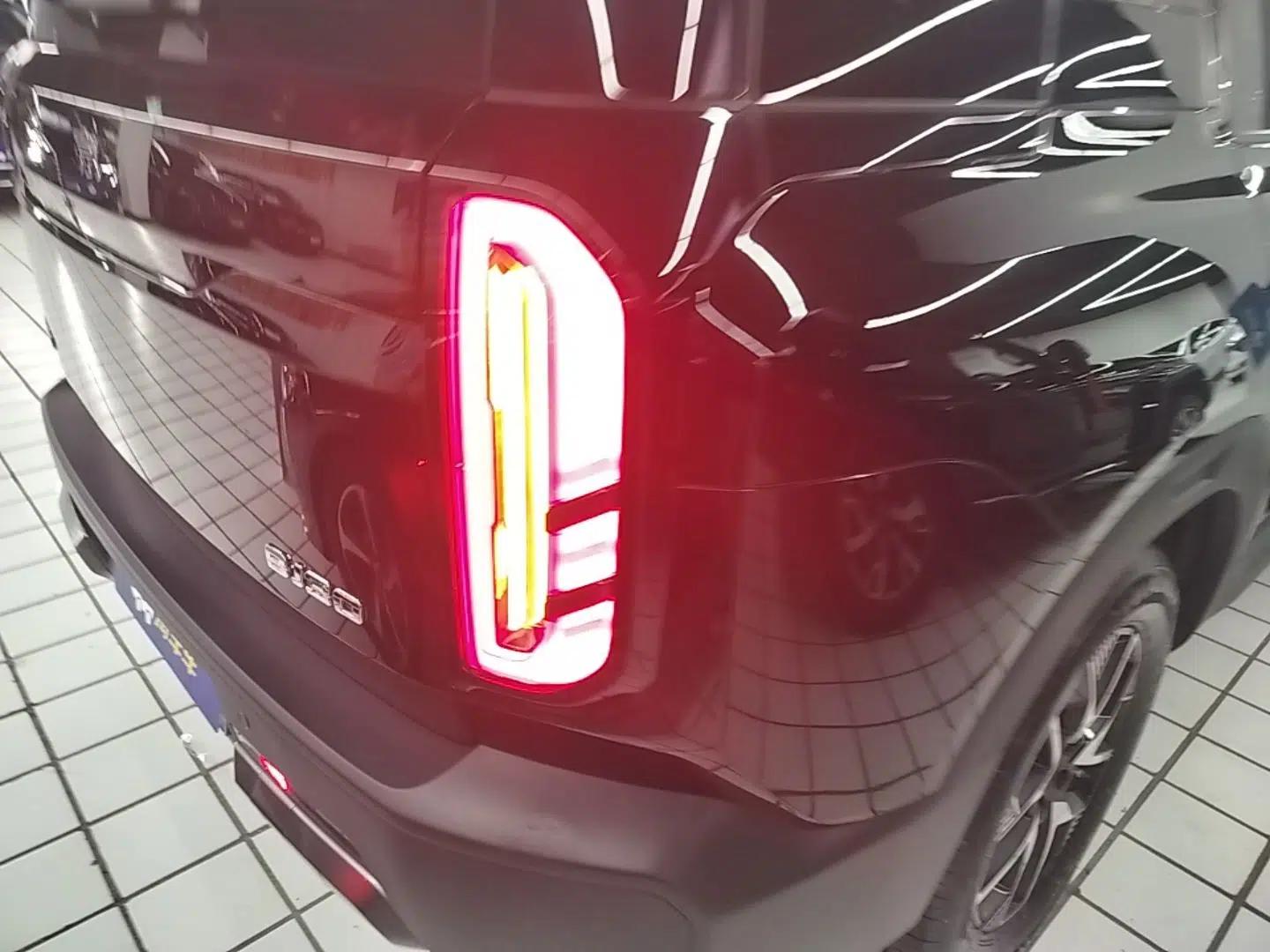 BAIC Off-Road BJ30 2024 1.5T Light Wilderness Pro Edition — миниатюра 9